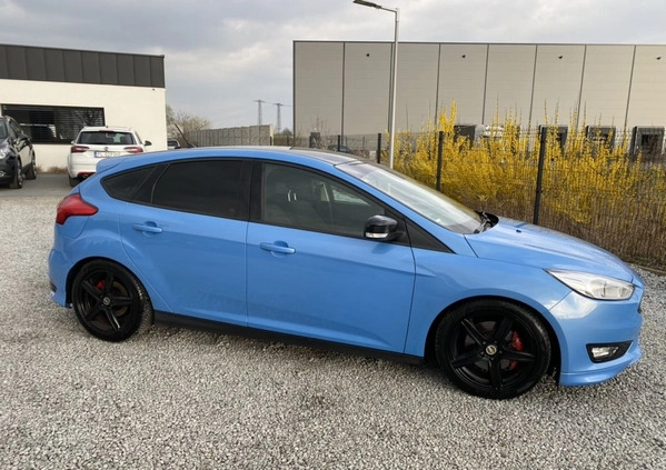 Ford Focus cena 45999 przebieg: 89000, rok produkcji 2017 z Krobia małe 667